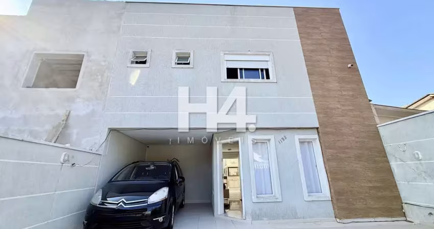 Casa com 3 quartos à venda na Avenida Francisco M. Albizu, Bacacheri, Curitiba