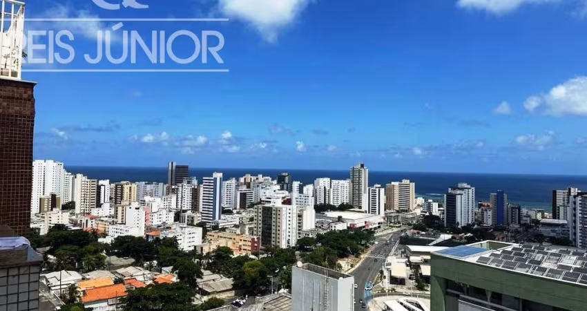 Duplex,  88 m², com 2 suítes  e infraestrutura.