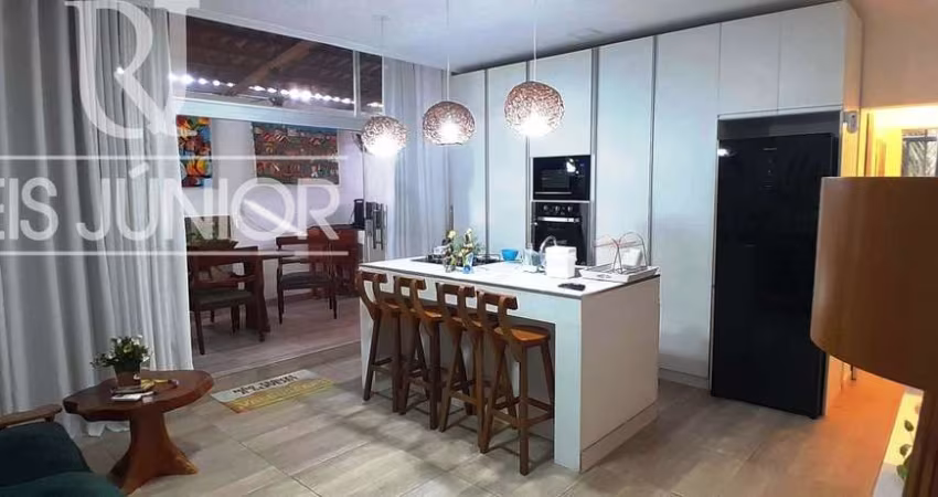 Oportunidade, apartamento com Kitinete independente