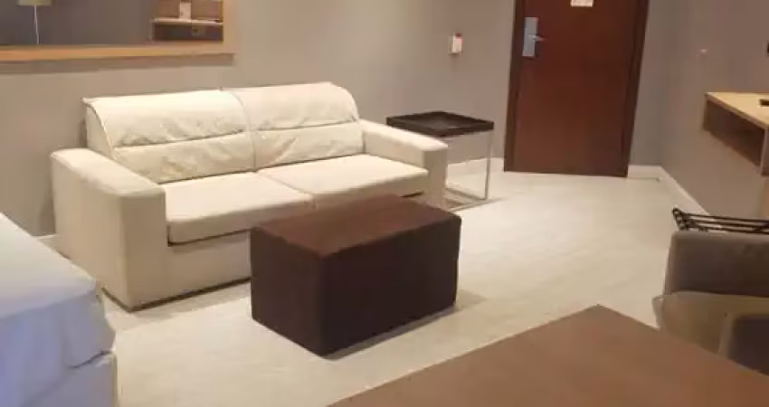 Flat de um dormitório com suíte. serviços de hotel incluso.