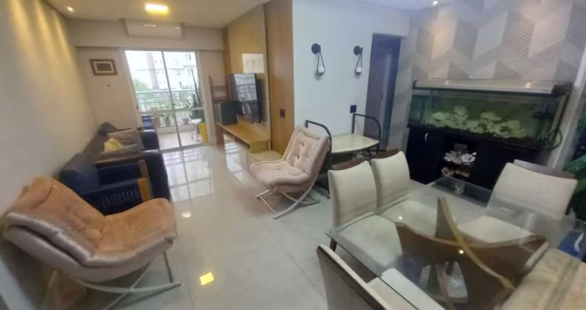 Três dormitórios, suíte e reformado. Acquaplay. Preço bom.