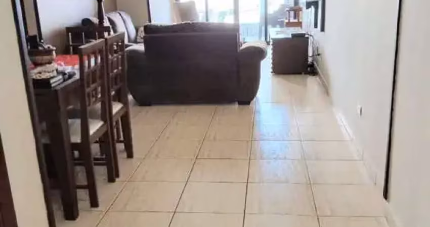3 dormitórios. Varanda. Dependência. Lazer. Vaga demarcada.