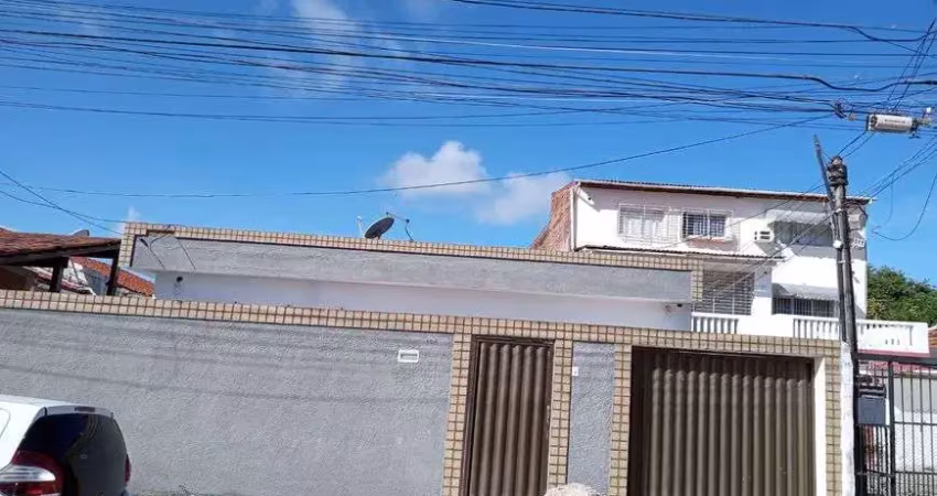 casa bairro nono exelente localização na rua do cartorio carlos marinho com 06 qts sendo 01 suite