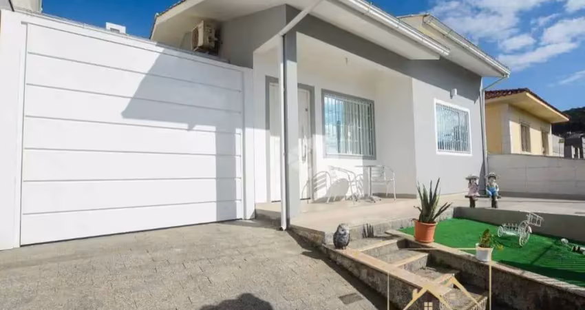 Casa com 3 dormitórios a venda,160,00 m² loteamento san marino  são josé sc