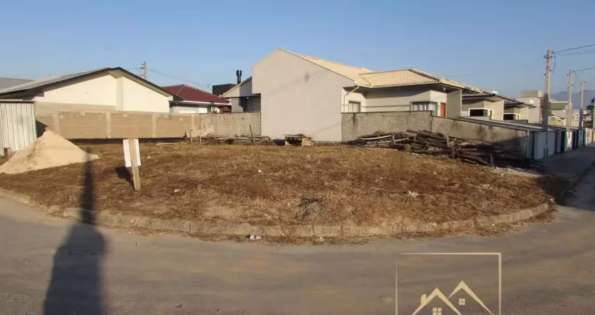 Excelente terreno de esquina com 295,00 m² no loteamento novo  bela vista