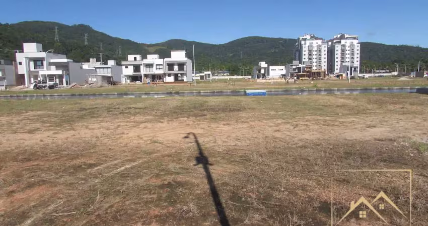 Excelente terreno com 150,50 m² no bairro deltaville, biguaçu/sc