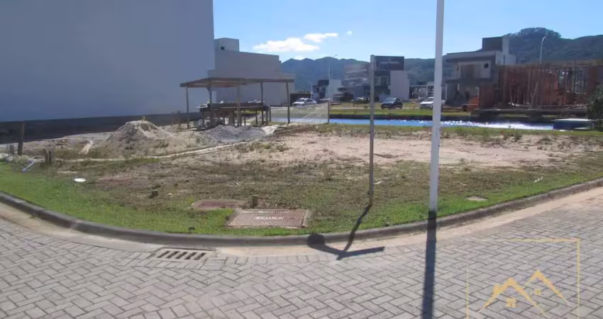 Excelente terreno com 181,94 m² no bairro deltaville, biguaçu/sc