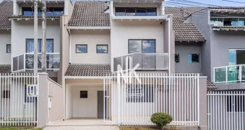 Sobrado com 3 dormitórios à venda, 160 m² por R$ 749.000,00 - Centro - Pinhais/PR