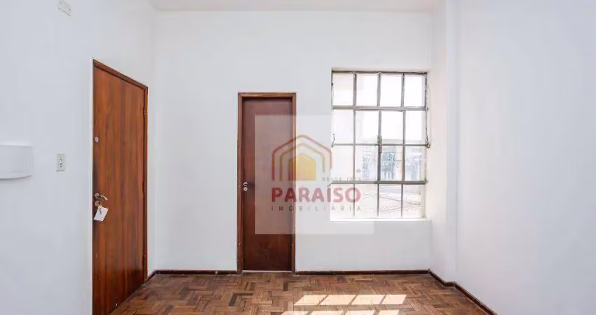 Conjunto para alugar, 18 m² no centro - curitiba/pr
