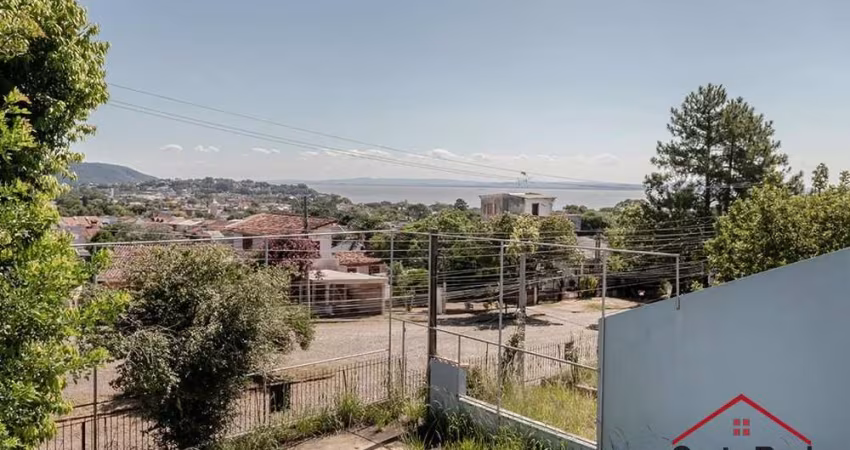 Casa com 3 quartos à venda na Avenida Leonardo Carlucci, 140, Espírito Santo, Porto Alegre