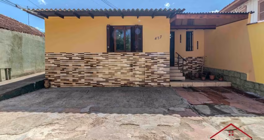 Casa com 3 quartos à venda na 9 de Março, 457, Vila Ipiranga, Porto Alegre