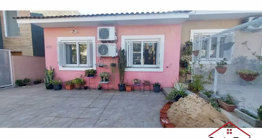 Casa com 2 quartos à venda na Rua Chácara das Nascentes, 285, Lomba do Pinheiro, Porto Alegre