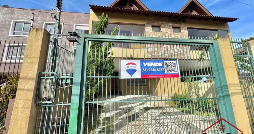 Casa com 33 quartos à venda na Rua Dom Jaime de Barros Câmara, 711, Sarandi, Porto Alegre