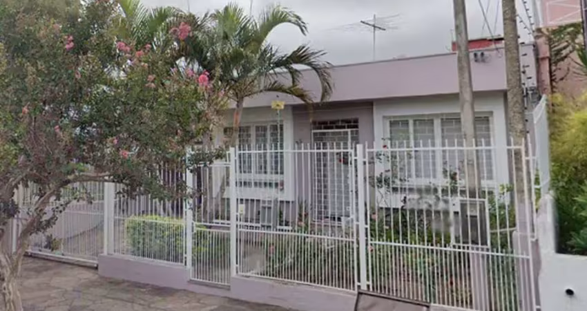 Casa com 3 quartos à venda na Wolfrid, 65, Petrópolis, Porto Alegre
