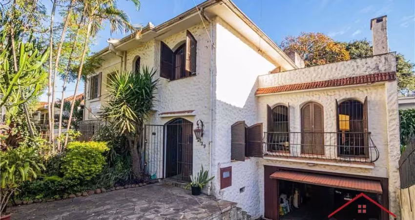 Casa com 5 quartos à venda na Rua Professor Ivo Corseuil, 129, Petrópolis, Porto Alegre