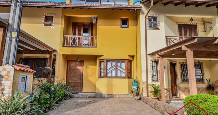 Casa com 2 quartos à venda na Avenida Edgar Pires de Castro, 1286, Hípica, Porto Alegre