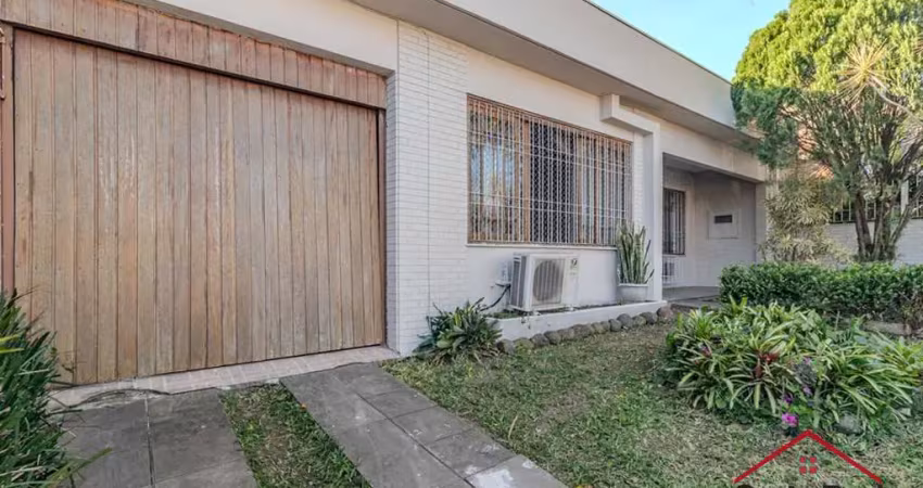Casa com 3 quartos à venda na Rua Magalhães Calvet, 160, Sarandi, Porto Alegre