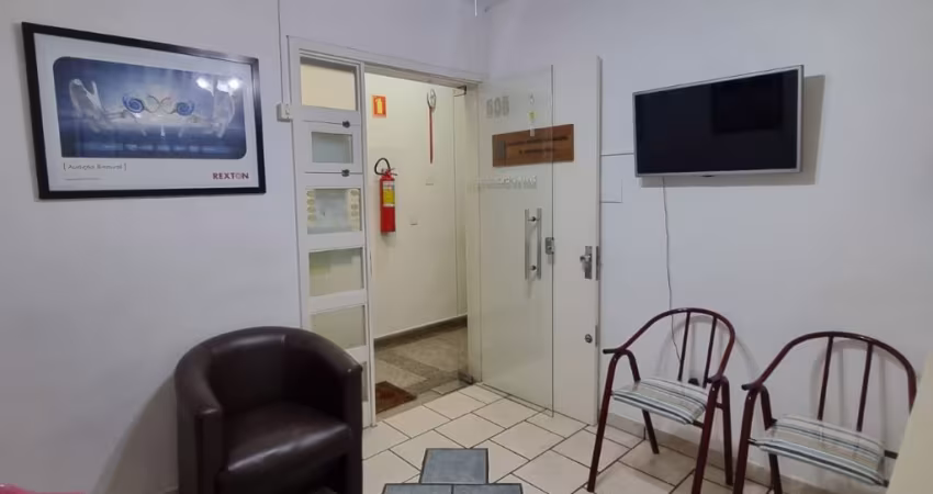 Sala Comercial com divisórias e semimobiliada no Centro em Canoas