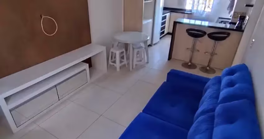 Apartamento mobiliado com 3 dormitórios, 2 vagas de garagem, no centro de esteio