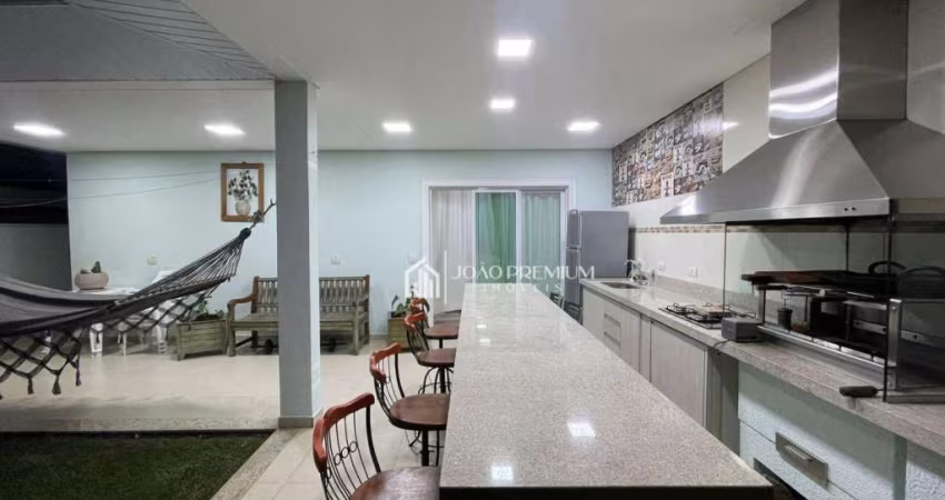Sobrado com 5 dormitórios à venda, 283 m² por R$ 2.000.000,00 - Villa Branca - Jacareí/SP