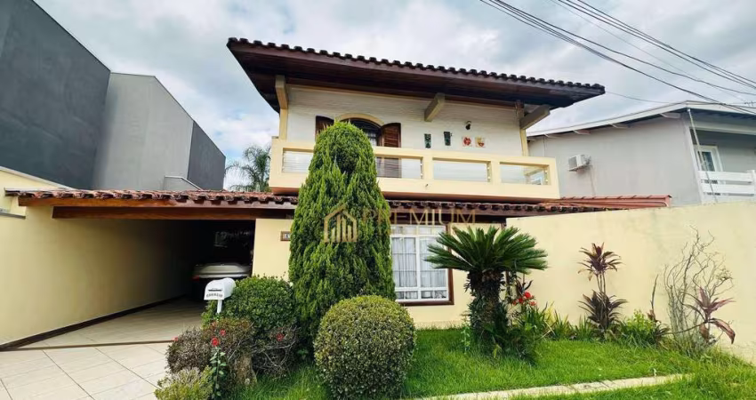 Sobrado com 5 dormitórios à venda, 275 m² por R$ 2.700.000,00 - Jardim das Colinas - São José dos Campos/SP