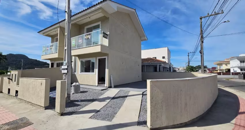 Casa com 2 quartos à venda na Rua Herondi Maran, 1, Bela Vista, Palhoça