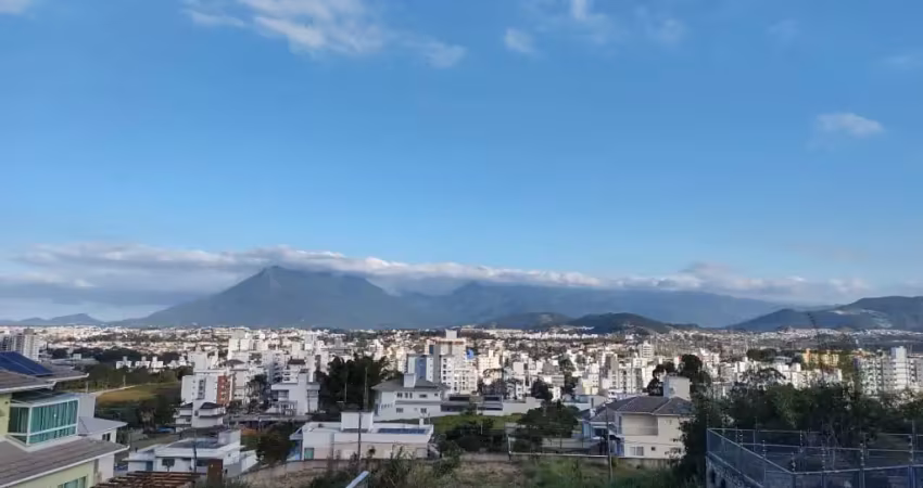 Terreno à venda na Rua dos Gaviões, 1, Pedra Branca, Palhoça