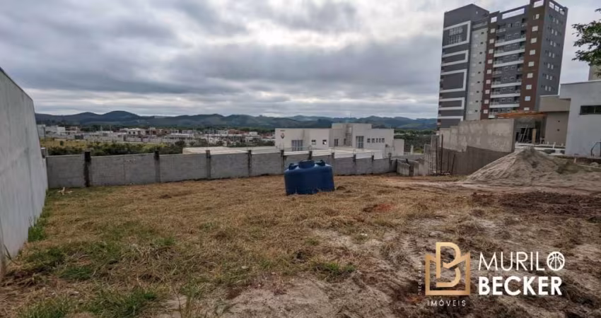 Terreno para venda com 895m2 no Condomínio Mônaco
