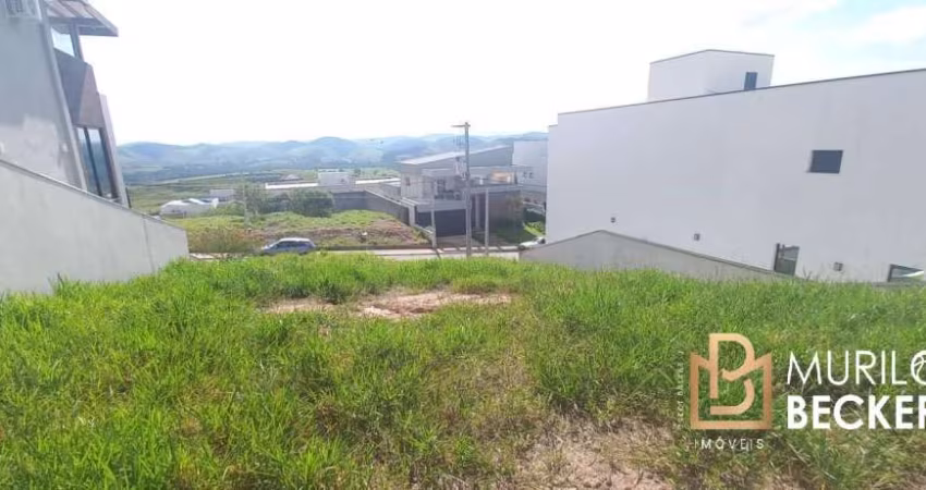 TERRENO PARA VENDA COM 451m² NO CONDOMÍNIO JAGUARY BAIRRO URBANOVA