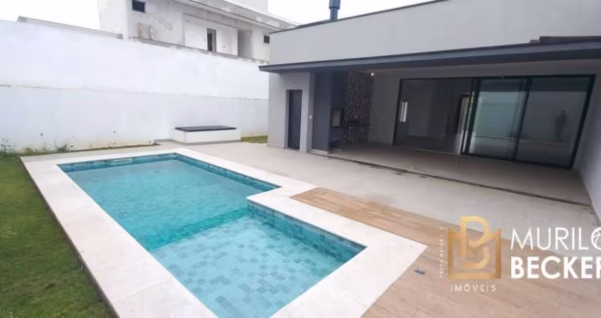 Casa Térrea para venda com 3 suítes em Condomínio no Bairro Urbanova