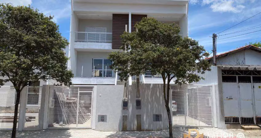 Sobrado Novo com 3 Dormitórios - Jardim das Indústrias -