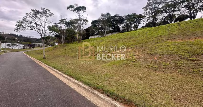Terreno de 1000m² à venda no Cond. Recanto Santa Bárbara em Jambeiro