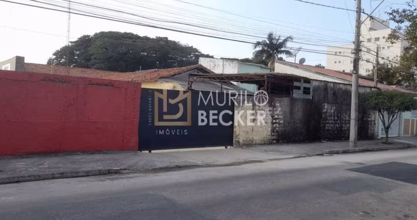 Terreno com 1.058 m² à venda de frente para Avenida Bacabal