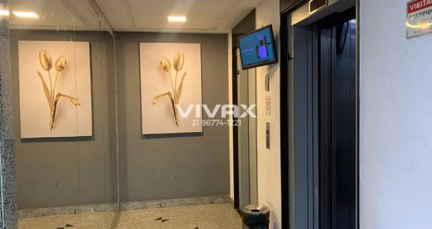 Sala comercial com 1 sala à venda na Rua Medina, Méier, Rio de Janeiro