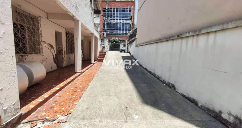 Terreno à venda na Rua José Veríssimo, Méier, Rio de Janeiro