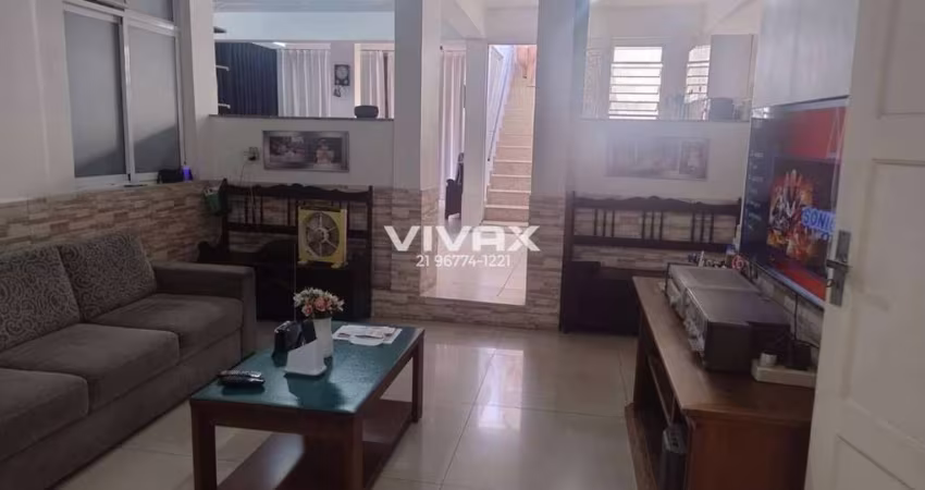 Casa em condomínio fechado com 6 quartos à venda na Rua Jaime Benevolo, Engenho de Dentro, Rio de Janeiro