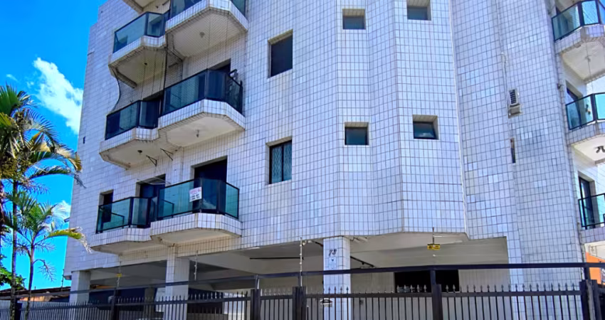 Apartamento com sacada vista mar