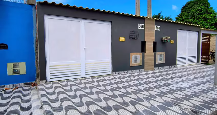 Casa nova com Piscina