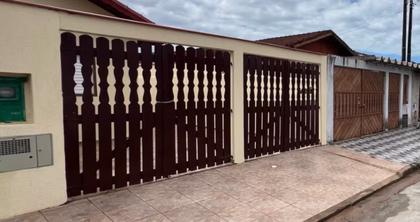 Casa com espaço para piscina