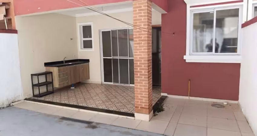 Casa em Condomínio para Locação em Valinhos, Parque Nova Suíça, 3 dormitórios, 1 suíte, 1 banheiro, 2 vagas