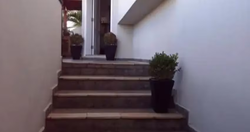 Casa em Condomínio para Venda em Valinhos, Lenheiro, 2 dormitórios, 1 suíte, 2 banheiros, 4 vagas