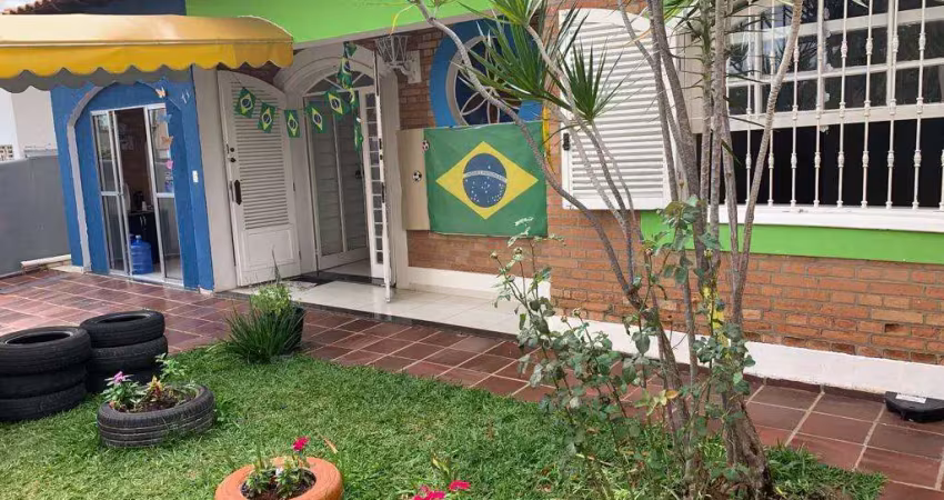 Casa para venda em valinhos, vila embaré, 2 dormitórios, 3 banheiros