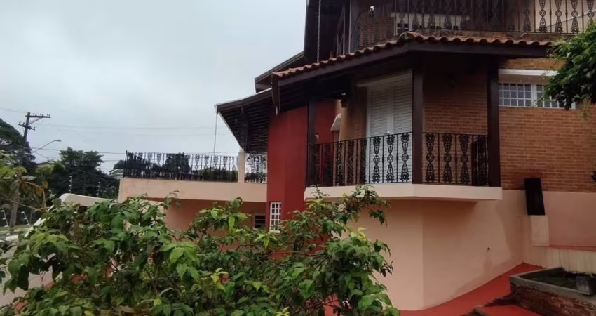 Casa para Venda em Valinhos, Vila Moletta, 3 dormitórios, 1 suíte, 2 banheiros, 4 vagas