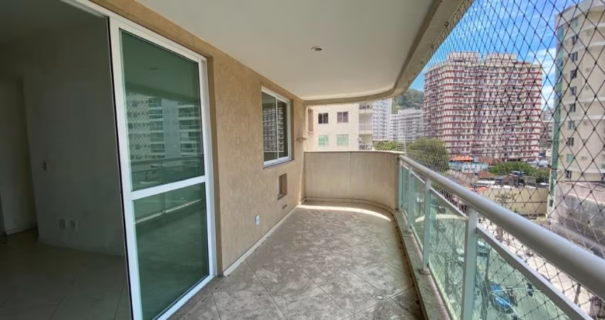 Apartamento de 2 quartos e 1 garagem.
