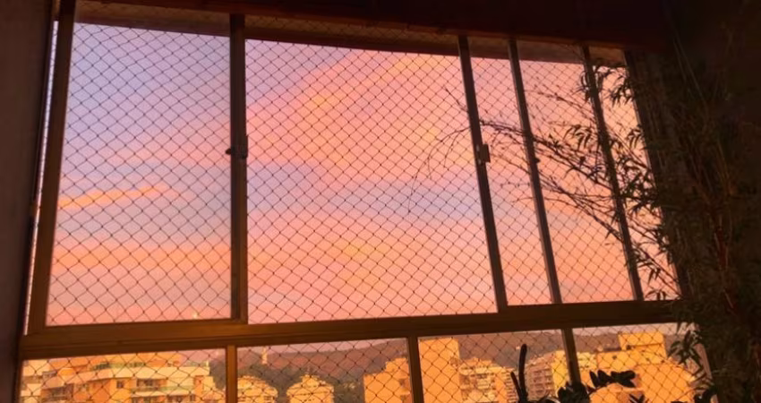 Apartamento 3 quartos e 1 garagem.