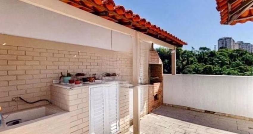Casa de 3 quartos e 2 suítes.