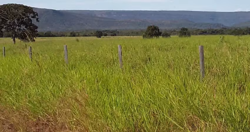 Fazenda com 3 salas à venda na Rua Marechal Deodoro, 100, Zona Rural, Rosário Oeste