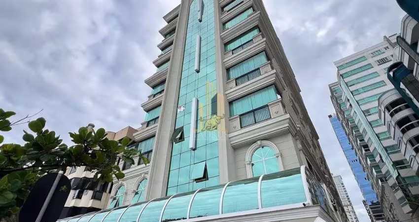 Apartamento com 3 quartos à venda em Meia Praia, Itapema 