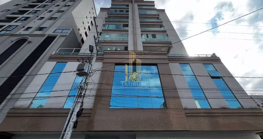 Apartamento 2 Dormitórios 2 Vagas na Meia Praia