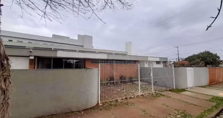 Prédio com 6 salas para alugar na Avenida Doutor Gastão Vidigal, 75, Jardim Primavera, Araraquara